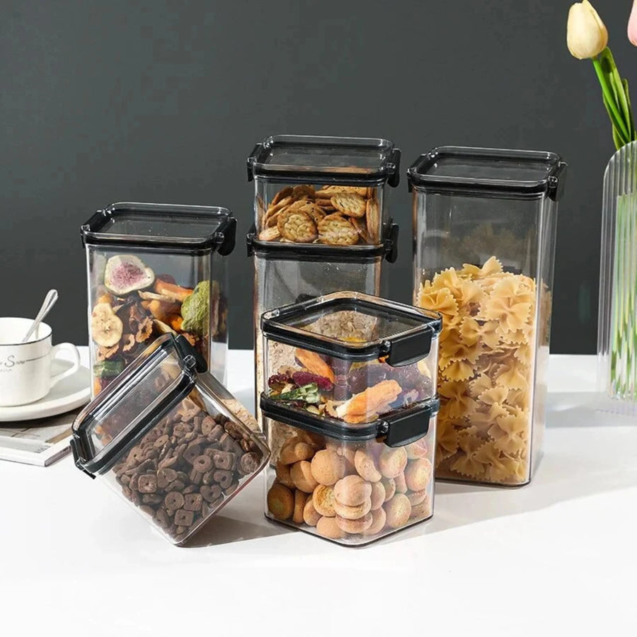 Airtight Food Storage Containers 700ml (Pack of 4)
